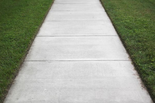 Cost of Concrete Walkway Replacement in Pleasanton
