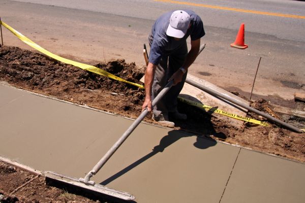 Cost of Sidewalk Pouring in Pleasanton