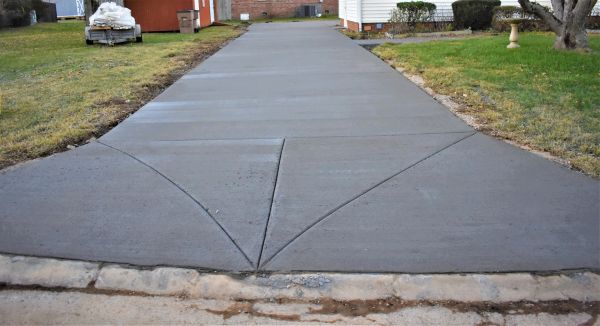 Cost of Apron Pouring in Pleasanton